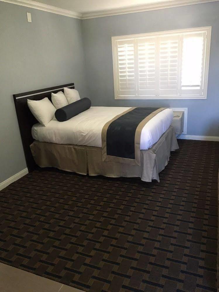 לוס אנג'לס Hollywood Palms Inns & Suites מראה חיצוני תמונה