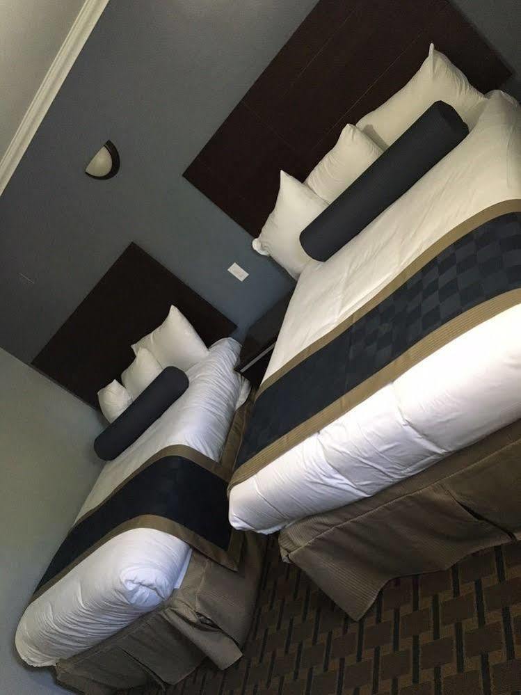 לוס אנג'לס Hollywood Palms Inns & Suites מראה חיצוני תמונה